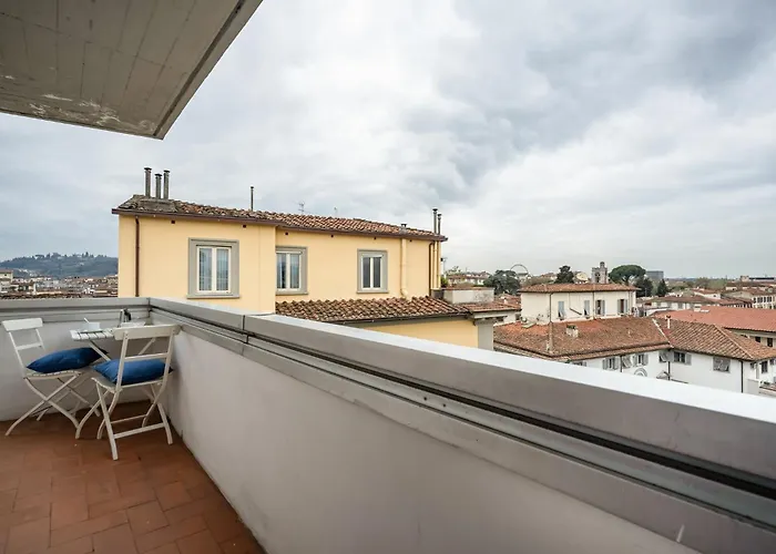 Guesthost - The Sky Of - Orti Oricellari Appartement